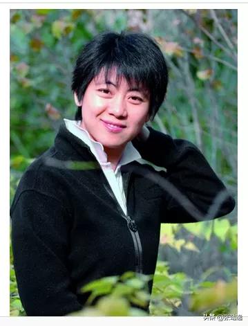刘玉婉:你见过最美的书法家是什么样的