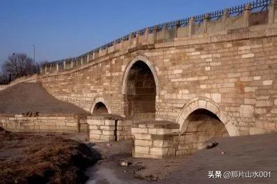 南通华通酒店灵异事件:南通老板娘和两个员工在赞比亚被谋杀，焚尸，是怎么回事？