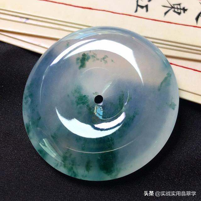 翡翠怎么鉴定真假,网上买翡翠该如何辨别真假？