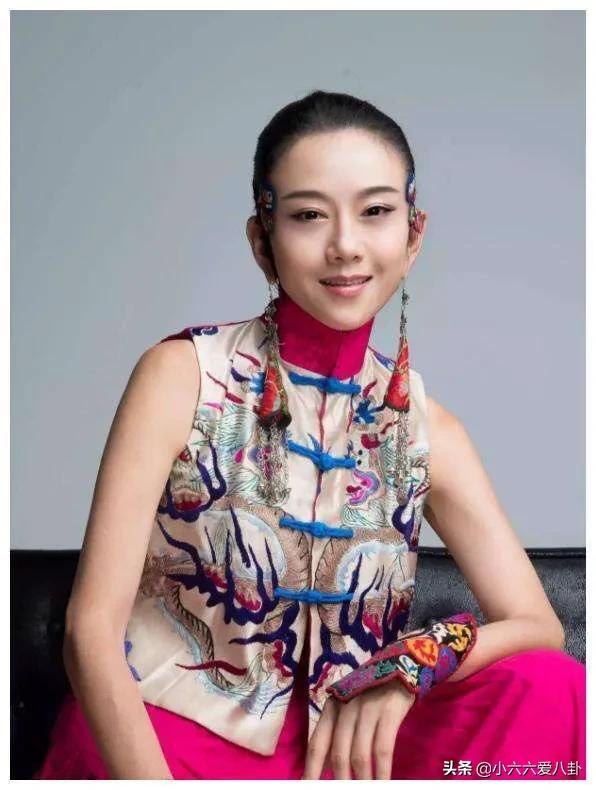 杨丽萍回应争议:杨丽萍因为无儿女被某些网友嘲讽，你怎么看待此事