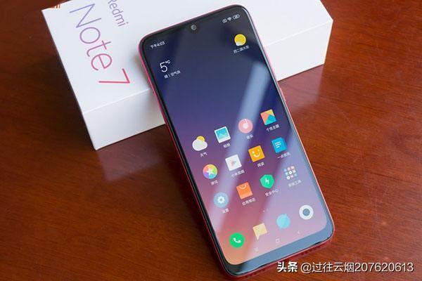 能帮我推荐几款物美价廉的手机吗？