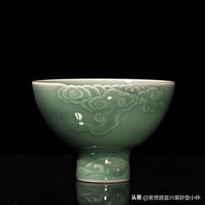 严少英素面青瓷怎么样？