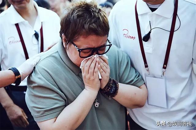 韩红减肥后是真的吗:韩红究意患了什么病？状态如何？