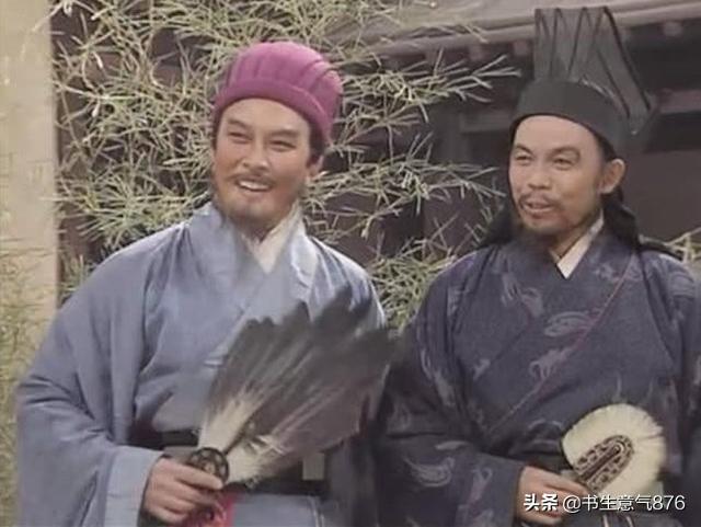 三国演义中的凤雏是谁:三国演义中凤雏是什么原因死的？