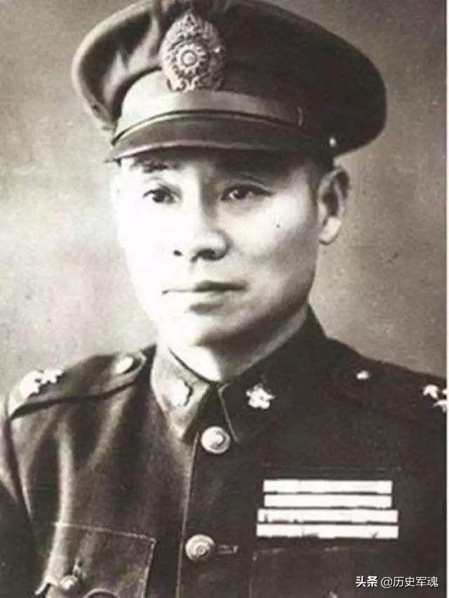 康泽其人:能否以樱花为主题写一篇古风虐心小说呢？