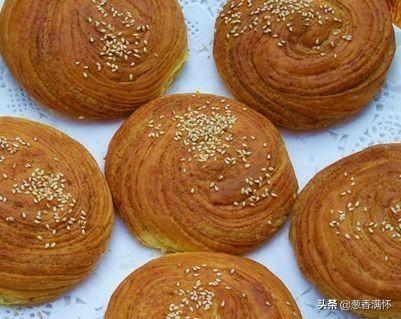 你觉得人生一世，有必要去一次的地方或吃一次的美食有哪些？