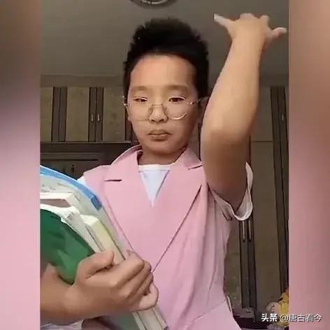 达人秀潘倩倩:沈腾真的适合做《中国达人秀》的评委吗？