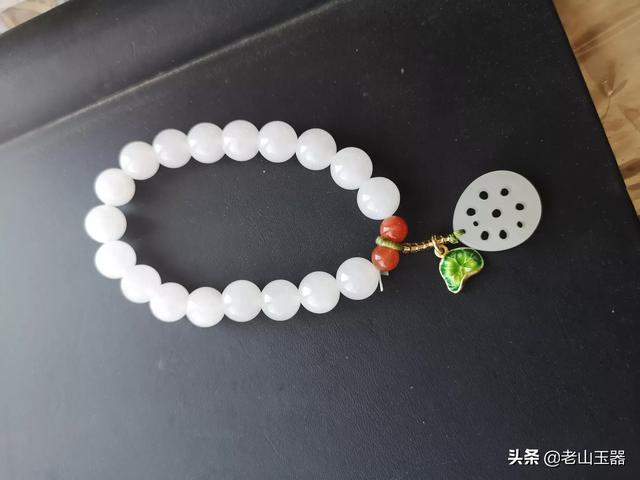 用手电筒怎么看玉的真假,用手电筒能鉴定和田玉吗？