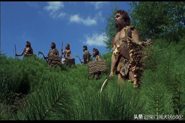 巨人骨骸:恐龙时期的人类是什么样的？