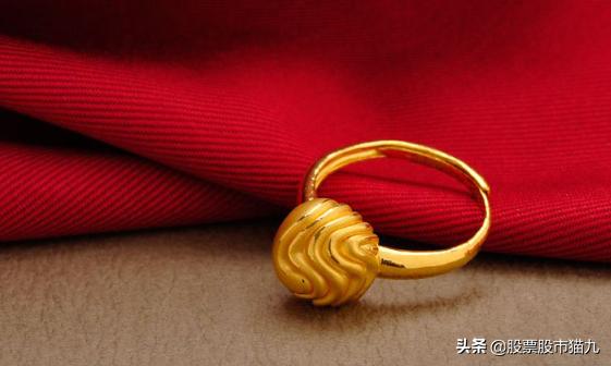 黄金鉴定师,在典当行买黄金便宜吗？有保障吗？