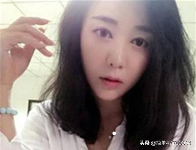 非诚勿扰那虹:江苏卫视非诚勿扰女点评专家是谁？