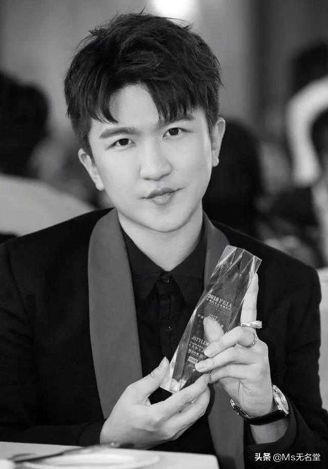 张大大抑郁症:为什么我原本那么开朗得小姐姐现在却在抑郁的边缘疯狂试探？