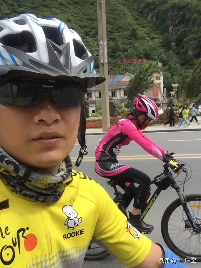 雅女 雅鱼 雅雨:雅安到理塘有什么值得游玩的地方可以推荐？