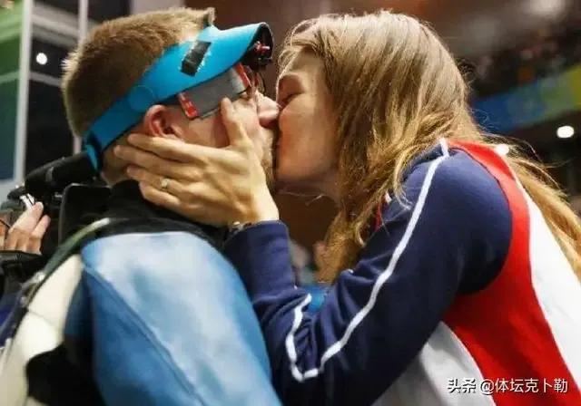 美国直播时候灵异事件:04年奥运美国射击选手最后一枪打在中国运动员靶上是怎么回事？