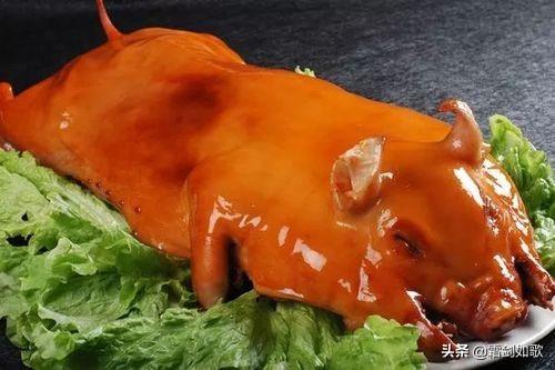 农村养猪一年挣多少钱？