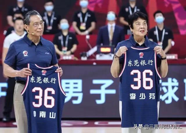 钟南山院士亲临CBA现场,如何评价钟院士团队对复赛的贡献？