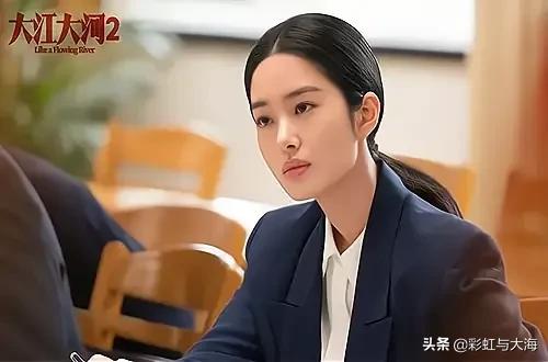 大江大河2演员表:《大江大河2》程家父女收到匿名信，到底谁在背后黑宋运辉？