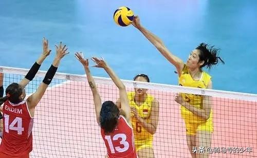 小露宝奥运奇兵:李盈莹能否竞争过朱婷，在东京奥运会能否成为新的主攻？