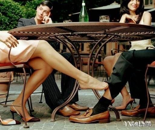 罗志祥女友李毓芬:女票出轨了，父母均认可女票，我应该怎么办太难了