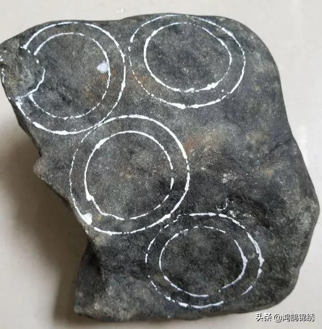 张记足银手镯值多少钱,这个手镯有收藏价值吗？大概值多少钱？