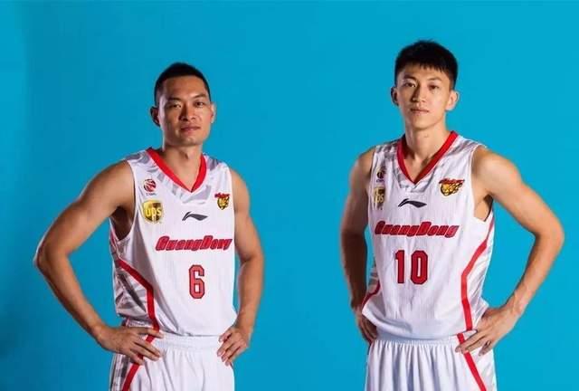 陈俊宇:打街头篮球的张天宇，实力有没有达到CBA职业球员的水准