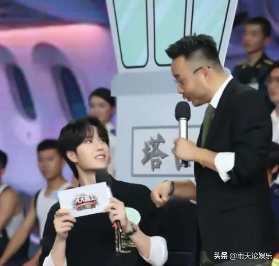 汪涵因为妈妈粉事件陷入争论,为何圈内好友无人挺？