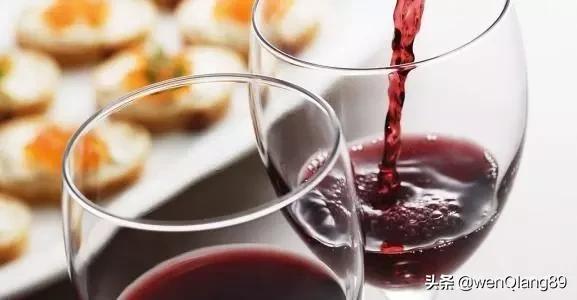 国产红酒和进口红酒有什么区别，进口红酒有什么特征，如何判断进口红酒的真假