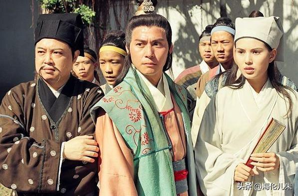 萧峰开始对段誉不是很了解就和他结拜，慕容复在前期萧峰是对他很认可的却没结拜！为何？插图21