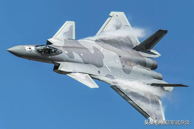 头条问答 - 歼20b战机对比f22和f35,有何优势?(18个回答)