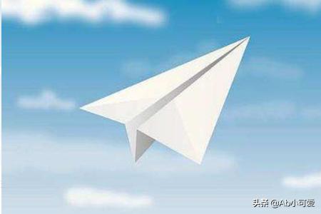 10分钟不落的纸飞机折法简单，怎样折纸飞机（飞的特别远特别稳的纸飞机）