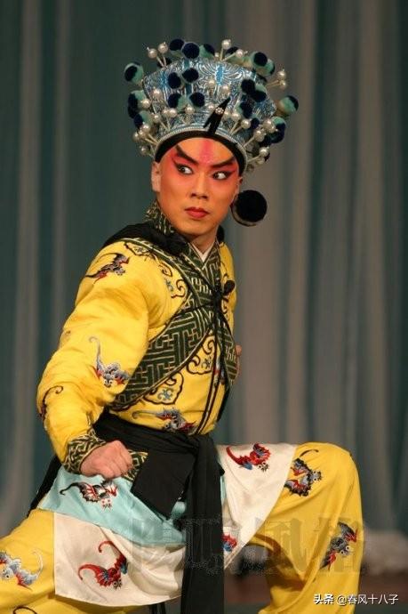 金镖黄天霸:谁来说说“金镖”黄天霸是怎样的一位人物？