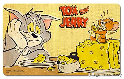 《猫和老鼠》中那种全是洞洞的奶酪叫什么名字，味道如何？插图1