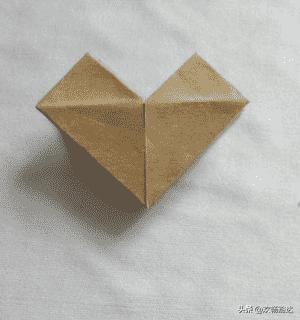 折爱心步骤图,一百块钱爱心怎么折步骤图片？