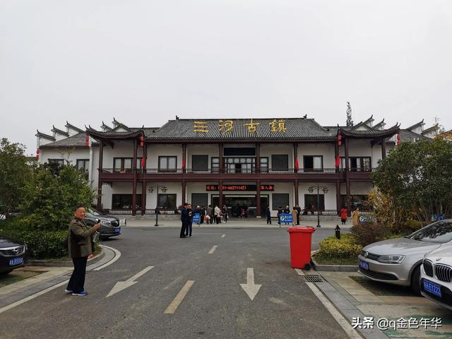 喀纳斯湖水怪抓住了:有的旅游地人去过一次后不久，又想去了，你碰到过吗