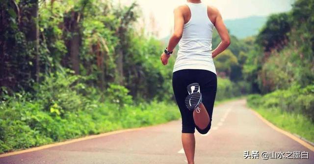 每次慢跑多久为宜，一周跑步运动多少次适合？每次跑多少公里才能达到运动量？