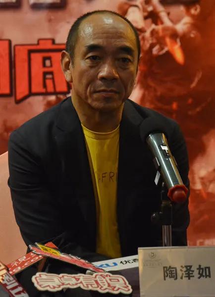 果静林:你希望拍一部袁隆平一生的电视剧吗？你认为谁出演最合适？