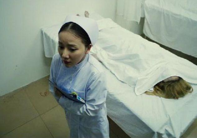 人死后为什么要盖住脸,人死后为什么要用布盖着脸？