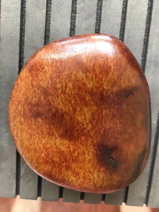 手镯 贵妃 正圈 圆条,雕一个玉镯需多少斤的料？注意什么？