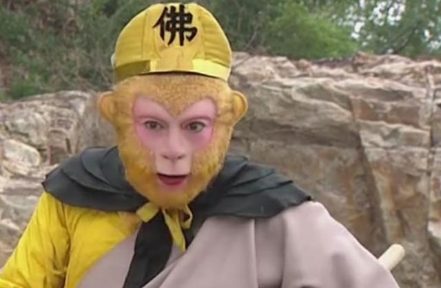 藏獒驮佛图片:《西游记》里为什么有后台的妖怪见了主人都乖乖现出原形？
