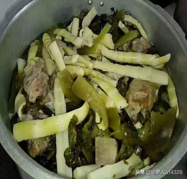 芥菜怎样腌脆爽下饭，用农村常见的芥菜做酸菜好吃吗要怎么做
