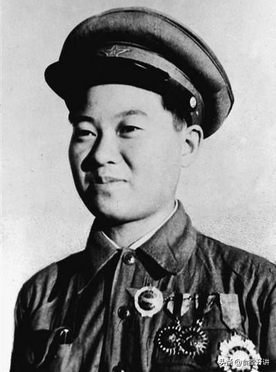 花木兰从军12年,洗澡、如厕、生理期都是怎么混过去的？
