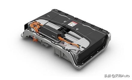 最新电动汽车电池新闻，一年20万吨动力电池退役！新能源汽车爆火，旧电池怎么办