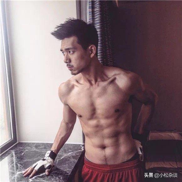 艾情比吴白大多少:我想问到底是韩商言厉害还是吴白厉害？