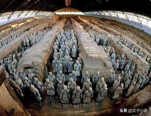 有没有人能介绍一下兵马俑的历史？