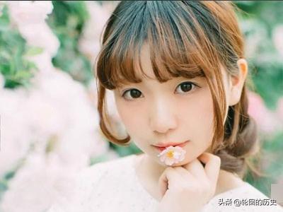 晚上有什么话题跟女孩在微信上聊