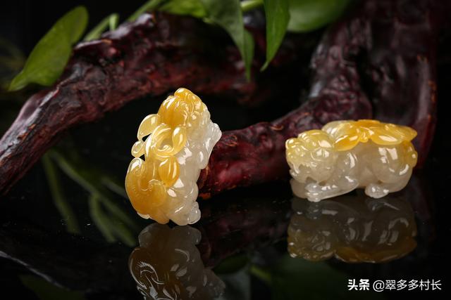 黑翡翠鉴别最简单方法,鉴别翡翠最简单的方法是什么？