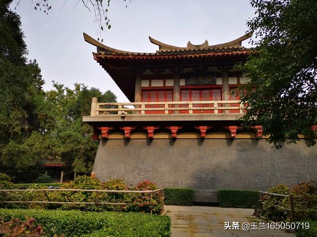 小萝卜头纪念馆:期货投资者想找个安静的地方来交易生活，中国那个省县城好啊？