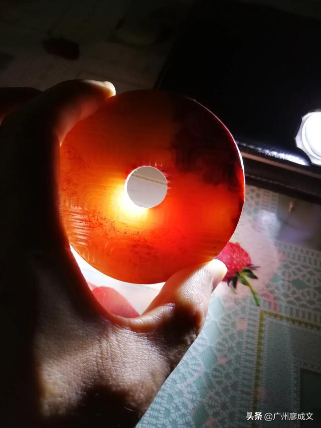 玉石染色鉴别方法图解,菱镁矿染色仿绿松石如何分辨和鉴定？