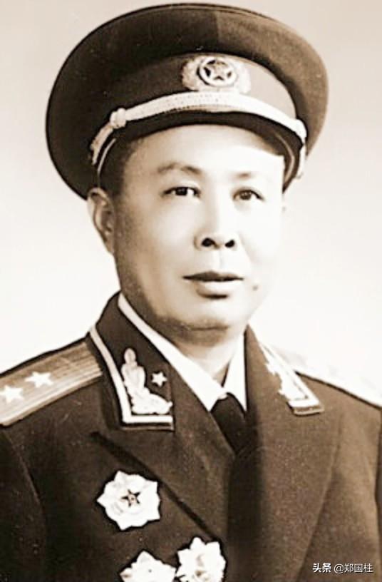 28团党委委员,湘南红军游击大队大队长,红军第11军第50团政委,红22军