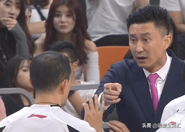 对阵新疆男篮,上场比赛吃到1个技术犯规的杜锋为何被禁赛？广东会输球吗？
